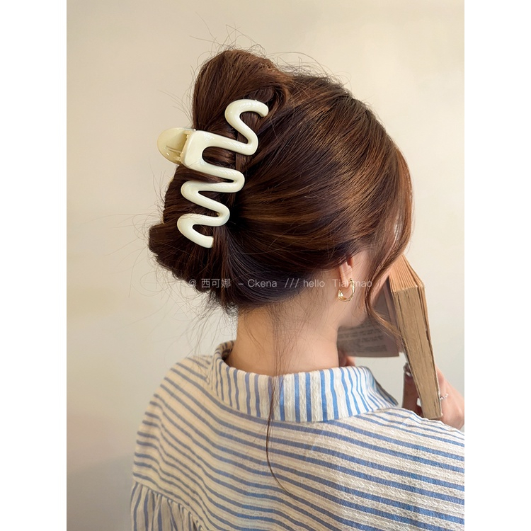 คลิปคลื่น สีอะคริลิค สําหรับผู้หญิง