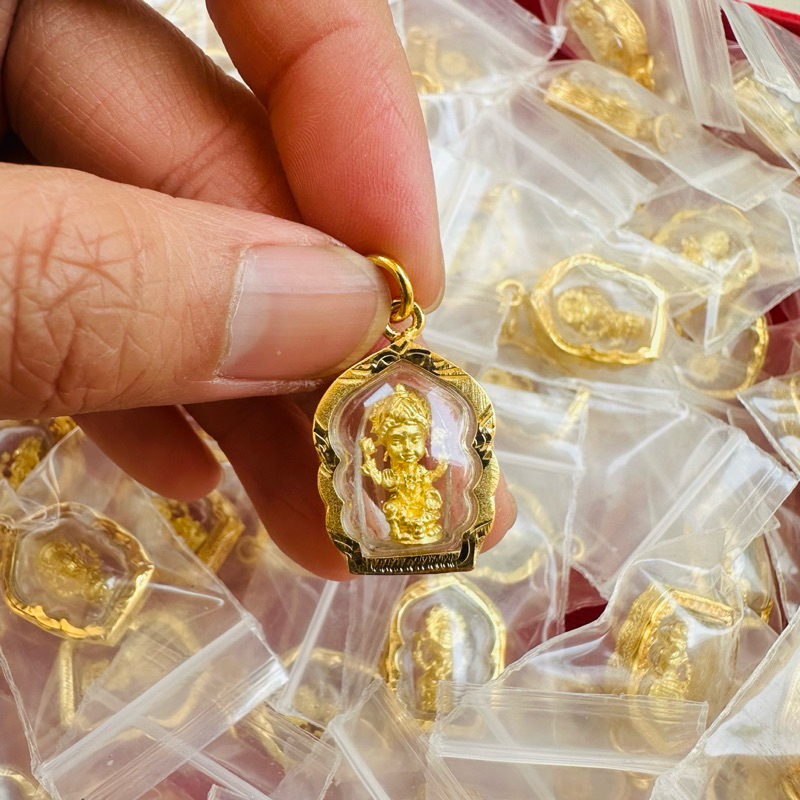 จี้พระแม่ลักษมี งานทองเหลือง ราคาส่ง พร้อมส่ง แถมแผ่นยันต์แม่ลักษมีทุกออเดอร์