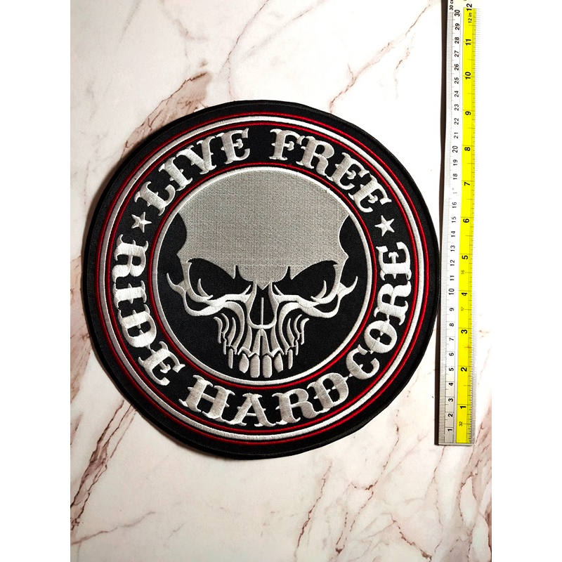 ตัวรีดติดเสื้อขนาดใหญ่ กะโหลก Skull Live Free ตกแต่งเสื้อผ้า แจ๊คเก็ตยีนส์ Hipster Embroidered Iron On Sew on