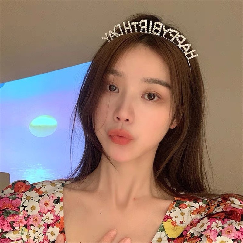 (พร้อมส่ง) ที่คาดผม ประดับพลอยเทียม แวววาว สุขสันต์วันเกิด สําหรับแม่ และเด็ก