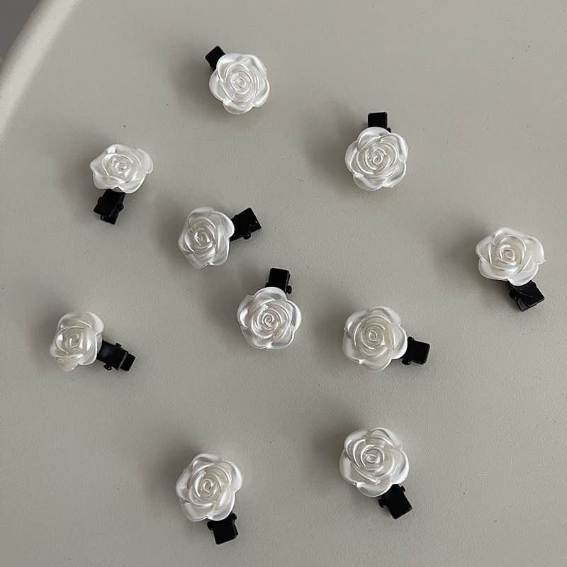 พร้อมส่ง  ราคา /ชิ้น กิ๊บติดผมดอกไม้ มินิมอลเล็ก น่ารักสไตล์ เกาหลี สำหรับเด็กผู้หญิง