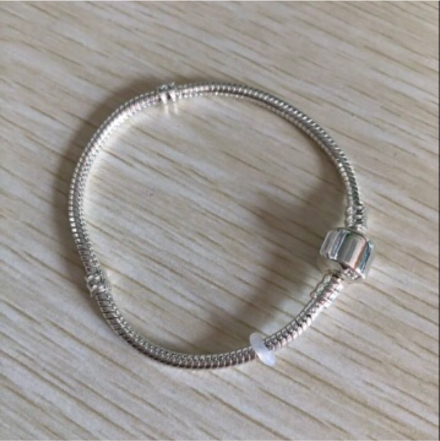 ยางกันชาร์ม ขนาด5-6mm มีหลายสี stopper beads