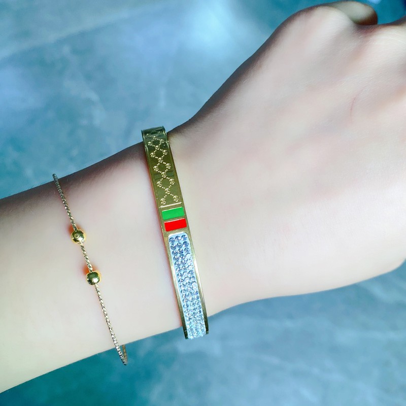 สร้อยข้อมือเหล็กไทเทเนียม ลายดอกไม้ คุณภาพสูง แฟชั่นสไตล์ยุโรป และอเมริกา