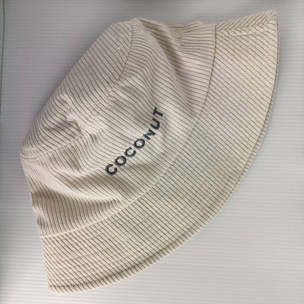 หมวกบักเก็ตลูกฟูก มีโลโก้ COCONUT รุ่นใหม่ล่าสุด  แฟชั่นเกาหลี