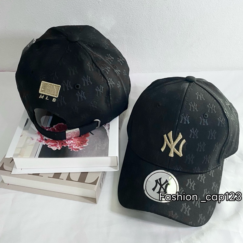 หมวกแก็ป งานผ้าพรีเมี่ยม ถูกสุดๆ คุ้มมากค่ะ พร้อมส่งจากไทย กดสั่งซื้อได้เลยค่ะ