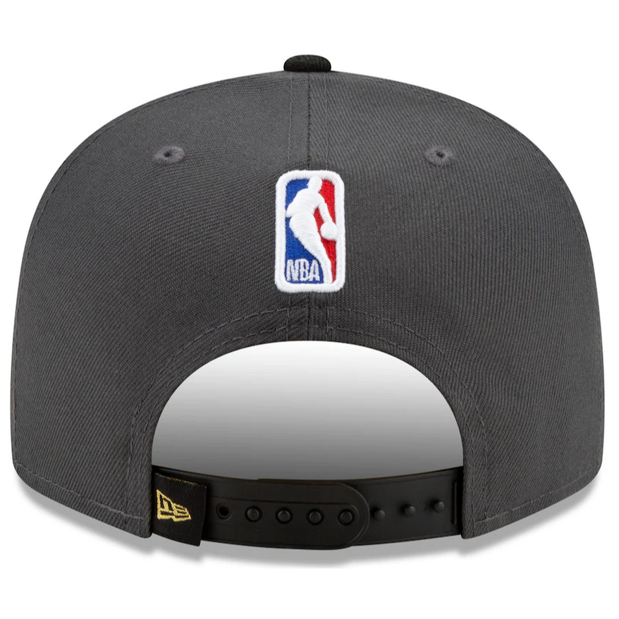หมวกใหม่ แท้ Milwaukee Bucks New Era 2021 NBA Finals Champions Locker Room 9FIFTY Snapback Adjustable Hat - Gray/Black