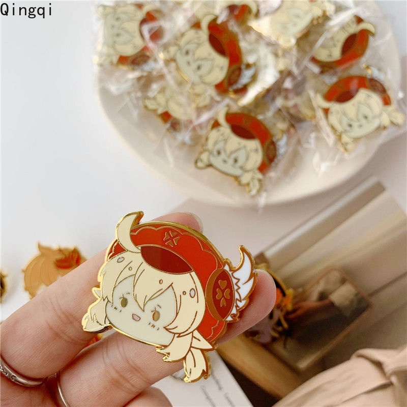 เข็มกลัด รูปการ์ตูนอนิเมะ Genshin Impacts Keqing Xiao Zhongli Klee Hutao Qiqi Ganyu Lapel Pin น่ารัก เครื่องประดับ สําหรับของขวัญ