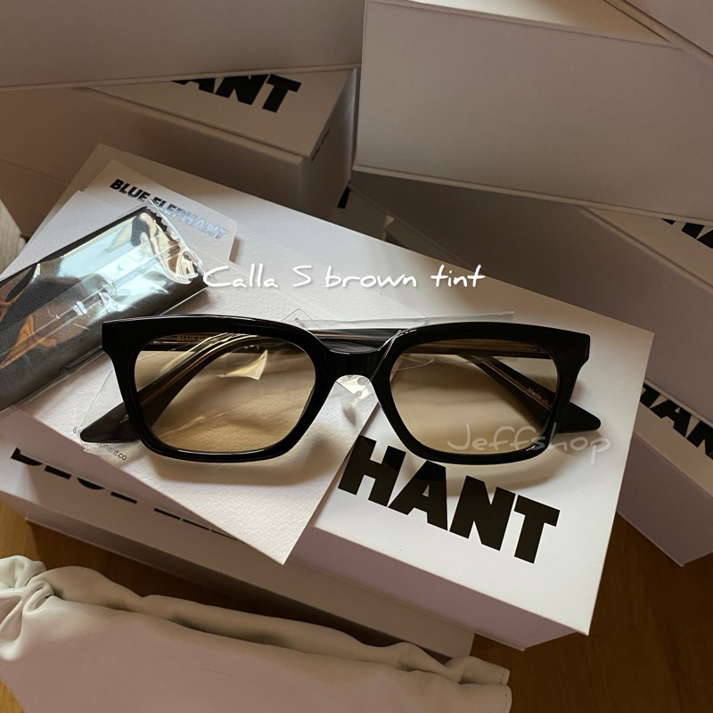 [แท้ /พร้อมส่ง  ]แว่นกันแดด Blue elephant รุ่น CALLA S