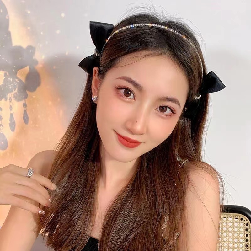 ✨ ที่คาดผมเพชรวิ้งวับ วิบวับ สวย มาใหม่ น่ารัก สาวเกาหลี ประดับโบว์ 2 ข้างน่ารักๆ