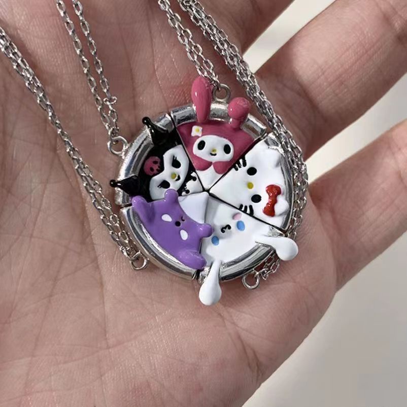 ✨XINYIA✨สร้อยคอแม่เหล็ก Kuromi Melody Cinnamoroll Dog Hello Kitty สไตล์เกาหลี สร้อยคอคู่ พิซซ่า ผู้หญิง 2024