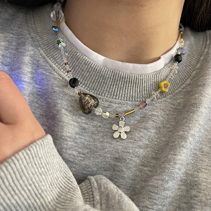 ✿ Flower Necklace for Women Gifts Crystal Gravel Beaded Choker Chain Statement Necklace Cute Choker Jewelry