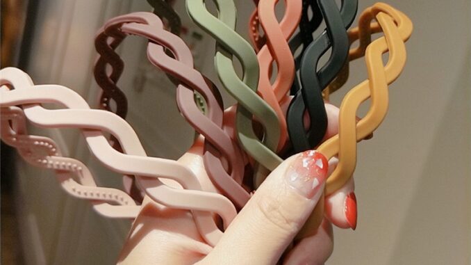 ที่คาดผมพลาสติก แบบบิดได้ สีขาว สไตล์เกาหลี สําหรับผู้หญิง