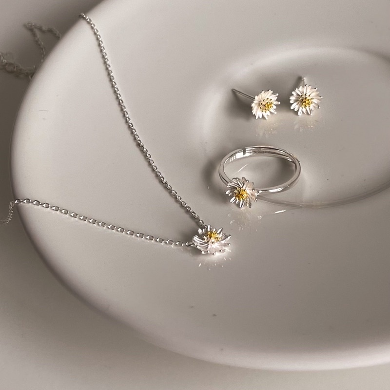 A.piece  สร้อยเงินแท้ [all silver 925] Daisy Necklace สร้อยเดซี่ (422)