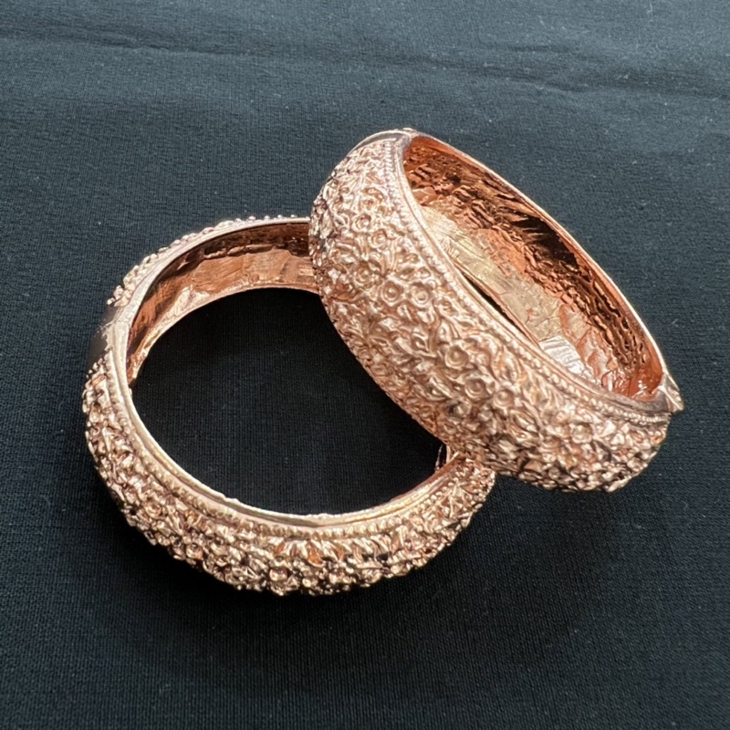 Accessories กำไลข้อมือ ประดับชุดไทย เครื่องประดับตกแต่งร่างกาย คุณภาพดี อันละ59 สีนาค