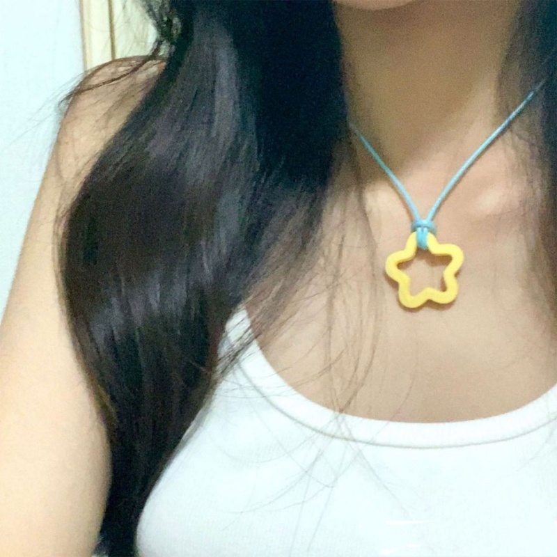 Arin สร้อยคอโชคเกอร์ จี้ดอกไม้อะคริลิค น้ําหนักเบา เครื่องประดับ สําหรับผู้หญิง