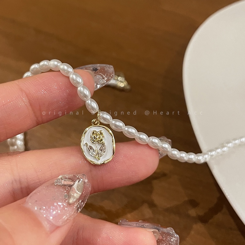 Ay(cn) สร้อยคอโชคเกอร์ จี้ลูกปัดไข่มุก ดอกไม้ ทรงกลม สีทอง เครื่องประดับ สําหรับผู้หญิง