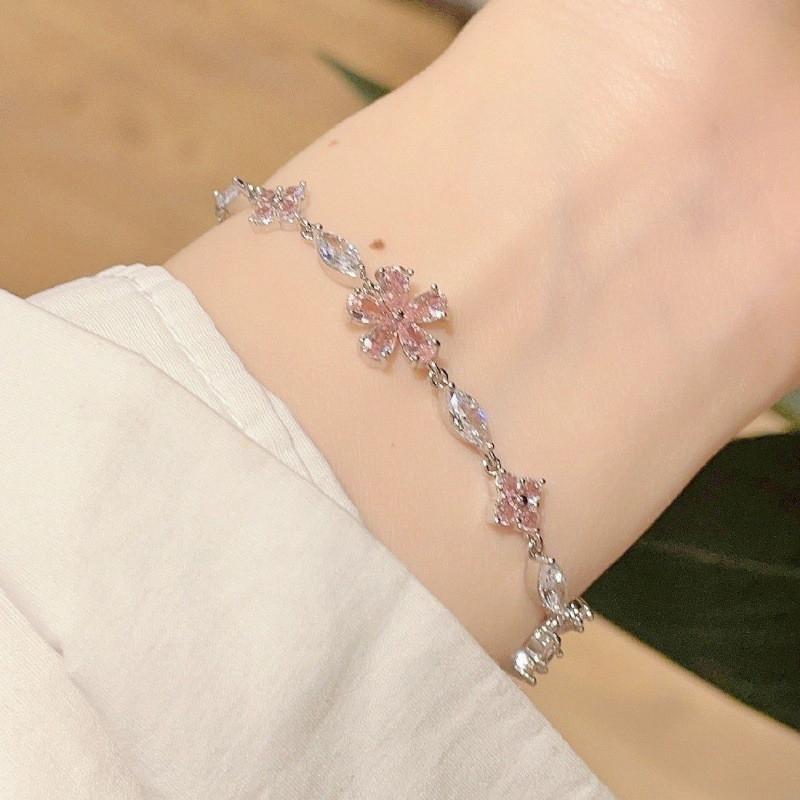 COD-ในไทย สร้อยข้อมือ Cherry Blossom Bow สีชมพูสร้อยข้อมือ Niche High End สร้อยข้อมือสำหรับเพื่อนสนิท-kri