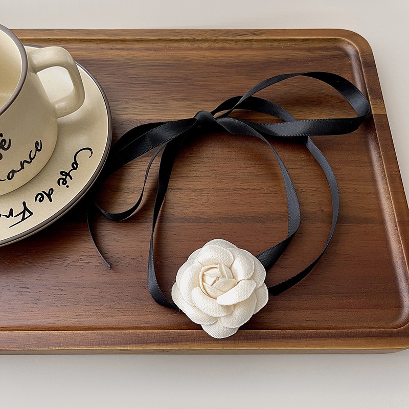 Camellia โช้คเกอร์ ประดับโบว์ ลายดอกไม้ สีขาว เครื่องประดับแฟชั่น