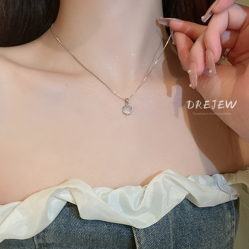 DREJEW สร้อยคอโซ่ จี้ทรงกลม เรขาคณิต เรียบง่าย ความรู้สึกสูง เครื่องประดับแฟชั่น