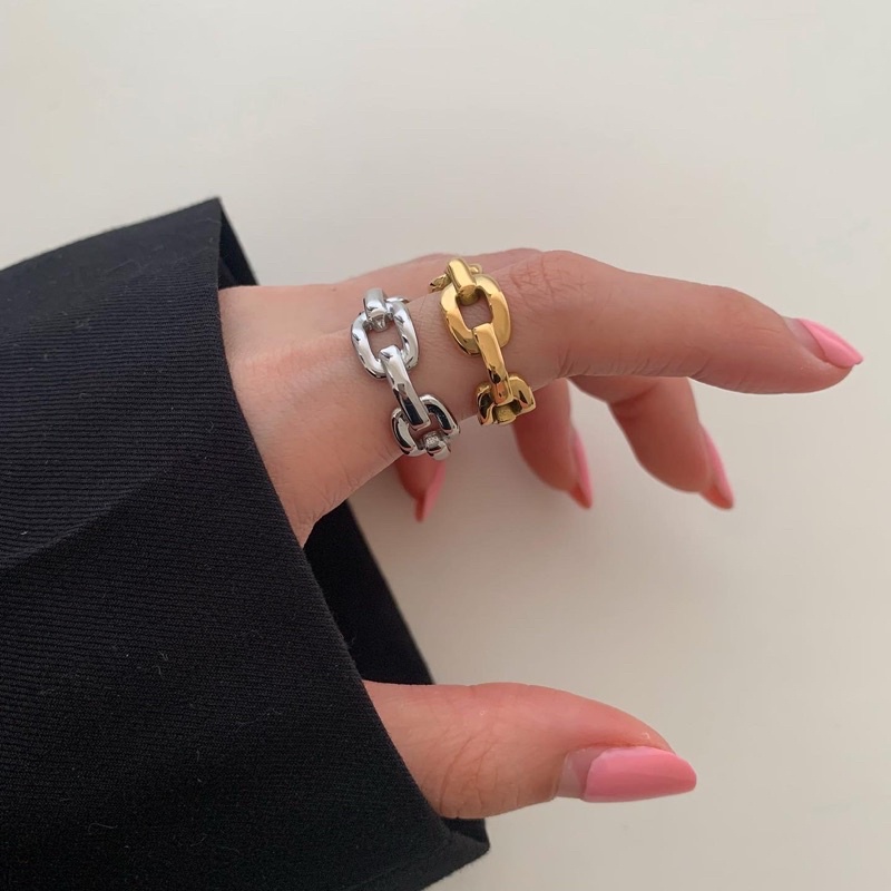 HER OBJECTIVE_HER ROCK CHAIN RING