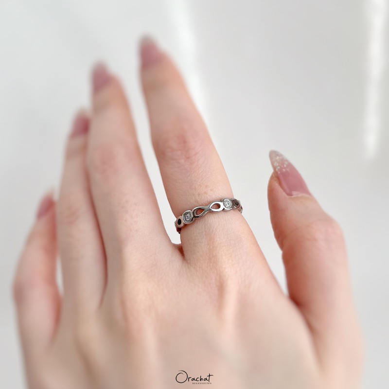 Infinity blink 14k ring. (แหวนงานชุบ 14k สแตนเลส สวยทน โดนแอลกอฮอลล์ได้ ไม่ลอก)
