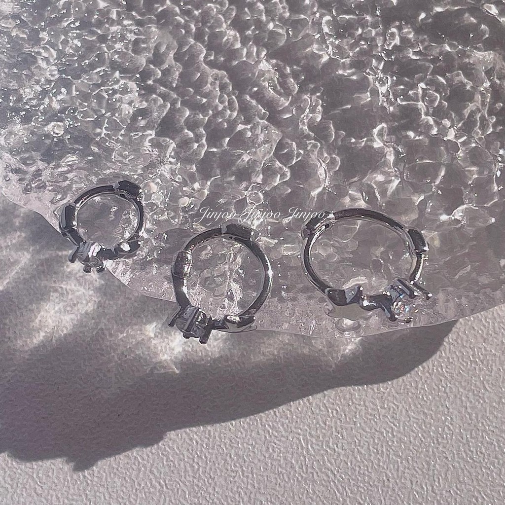 Jinjoo ต่างหูห่วงดาวประดับ ปุ๊กปิ๊ก มี 3 ขนาด 6,8,10 mm. luxury สง่างาม