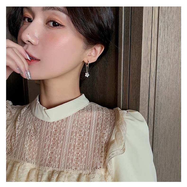 Korean ต่างหูแฟชั่นลายการ์ตูนหมีผีเสื้อดอกไม้สไตล์เรโทร
