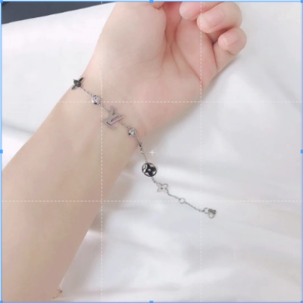L ชุดเครื่องประดับ สร้อยคอ สร้อยข้อมือ สเตนเลส สไตล์คลาสสิก คุณภาพสูง สําหรับครอบครัว