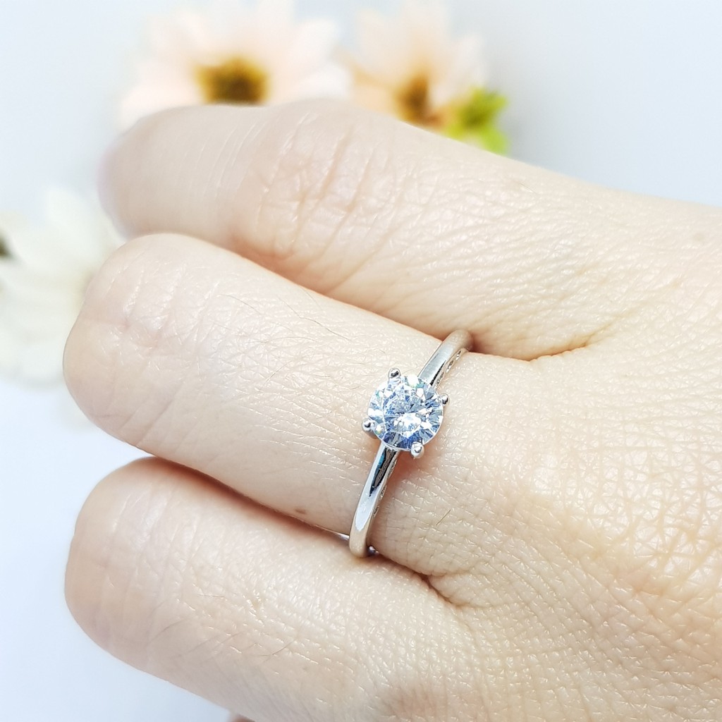 Memorine Jewelry แหวนเงินแท้ 925 ฝังเพชรสวิส (CZ) : ONLR471
