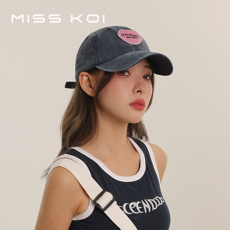 Misskoi [พร้อมส่ง] หมวกเบสบอล ปีกกว้าง ขนาดเล็ก เข้ากับทุกการแต่งกาย สําหรับผู้ชาย และผู้หญิง