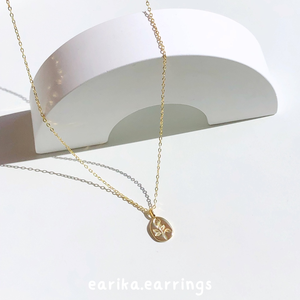 earika.earrings - classic yellow gold rose necklace สร้อยคอจี้กุหลาบสีทอง S92.5 ปรับขนาดได้