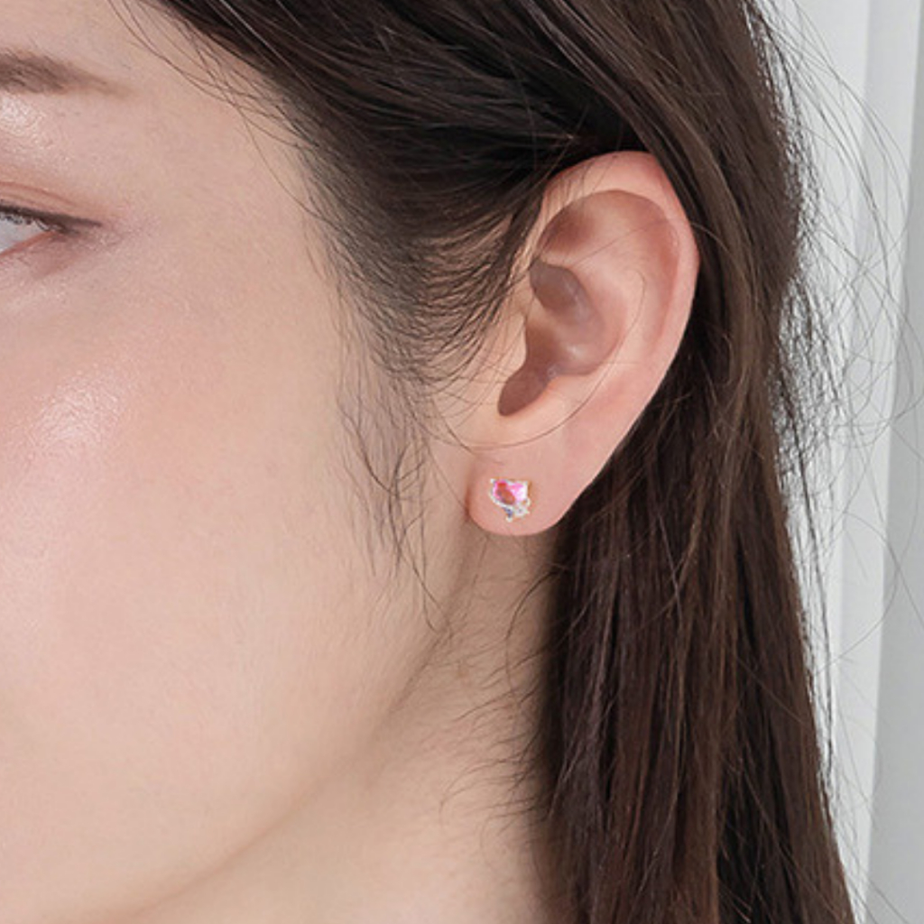 earika.earrings - pinkish ruby planet heart piercing จิวเม็ดกลมหัวใจสีชมพูบานเย็น เงินแท้ เหมาะสำหรับคนแพ้ง่าย
