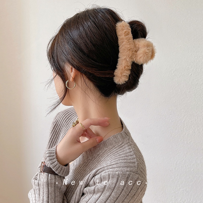 กิ๊บติดผม ผ้ากำมะหยี่ ขนาดใหญ่ สีพื้น สำหรับผู้หญิง