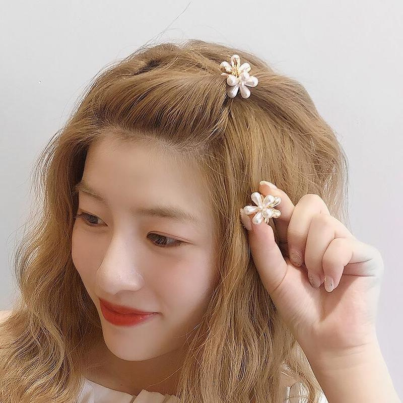 กิ๊บติดผมลายดอกไม้ประดับมุกสไตล์เกาหลีสําหรับผู้หญิง
