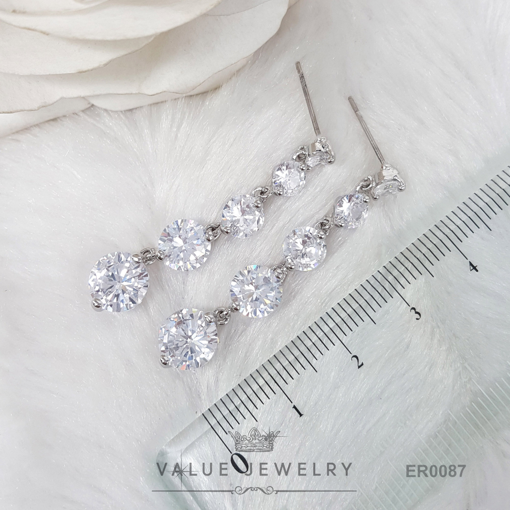 ต่างหูแป้น แบบยาว ประดับคริสตัลเพชรกลม Round Brilliant Shape เรียง มี2สี ตุ้มหู เครื่องประดับ ER0087 ER0088 ValueJewelry