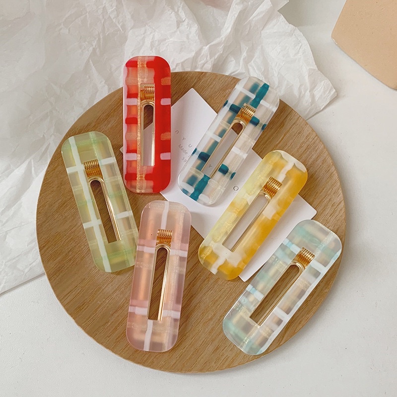 พร้อมส่ง  กิ๊บปากเป็ดสีสันสดใสเหมือนลูกกวาด ขนาด 6.8 ซม