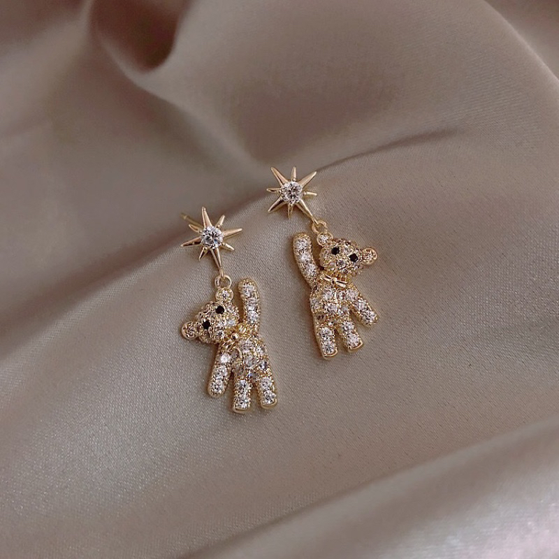 พร้อมส่ง‼️ต่างหูน้องหมีเพชรสุดคิ้ววิบวับ