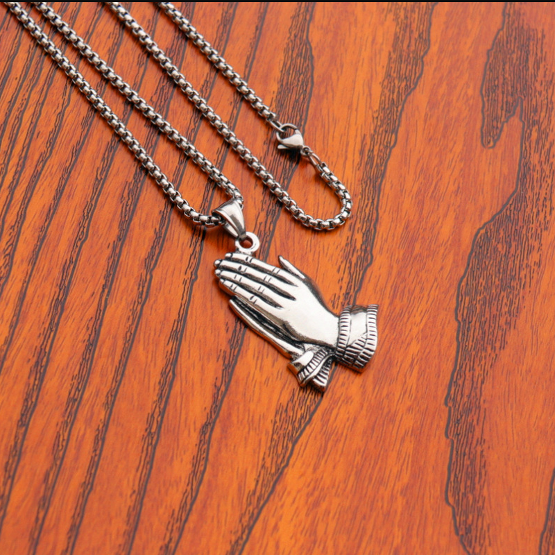สร้อยคอแฟชั่นผู้ชายจี้ Hands Together Prayer สีทอง
