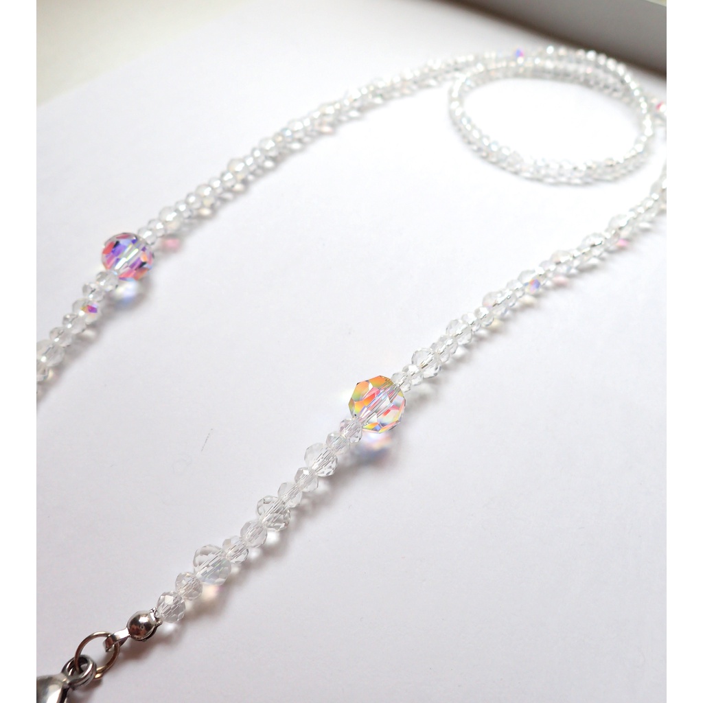 สายคล้องแมสSwarovski และแว่น คริสตัล