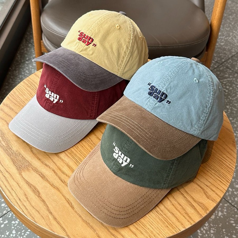 หมวกแก๊ปเบลบอลปัก “Sunday” สีพื้น มี 4 สี