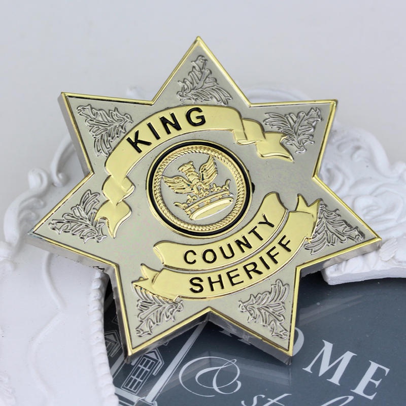 เข็มกลัดโลหะ ลาย The Walking Dead King Country Sheriff Prop
