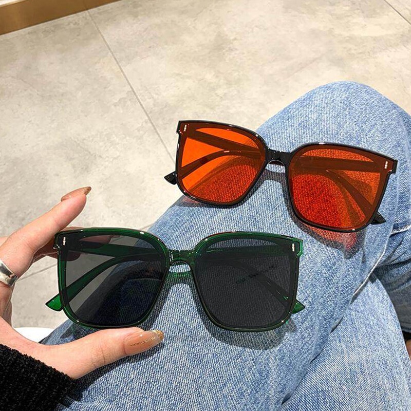 แว่นตากันแดด UV400 ทรงสี่เหลี่ยม ขนาดใหญ่ สีดํา สไตล์คลาสสิก เรโทร สําหรับผู้หญิง และผู้ชาย