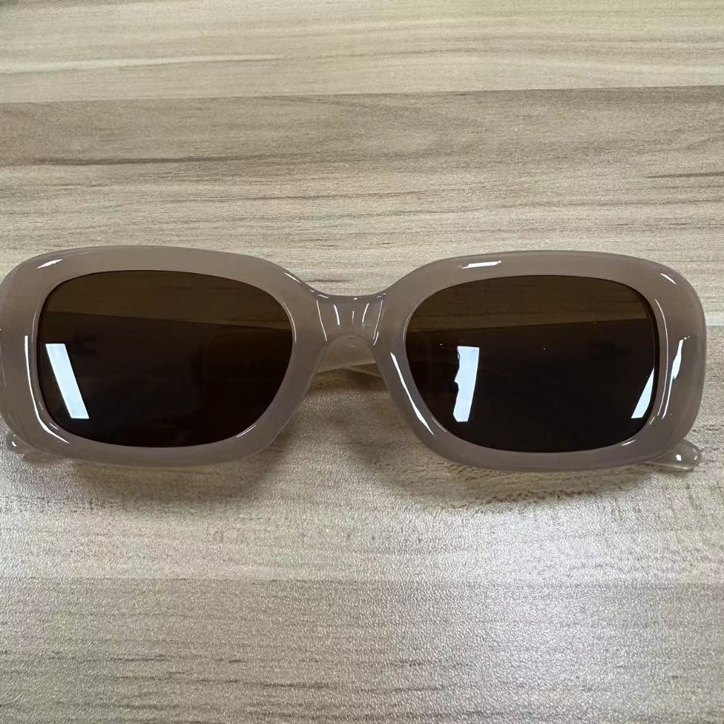 แว่นตากันแดดแฟชั่น ทรงวงรี สีพื้น สไตล์เกาหลีเรโทร สําหรับเด็ก Hello-glasses