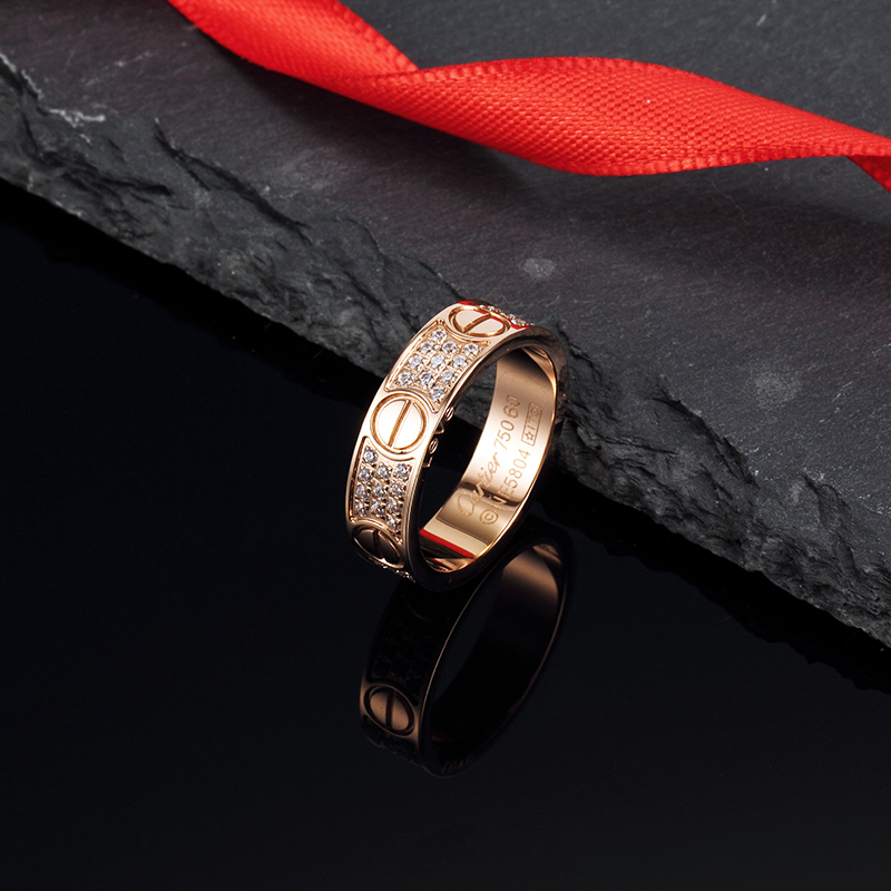 แหวน love ring ฝังเพชรCZ8A ไม่ลอกไม่ดำ สินค้าพร้อมส่ง cat22