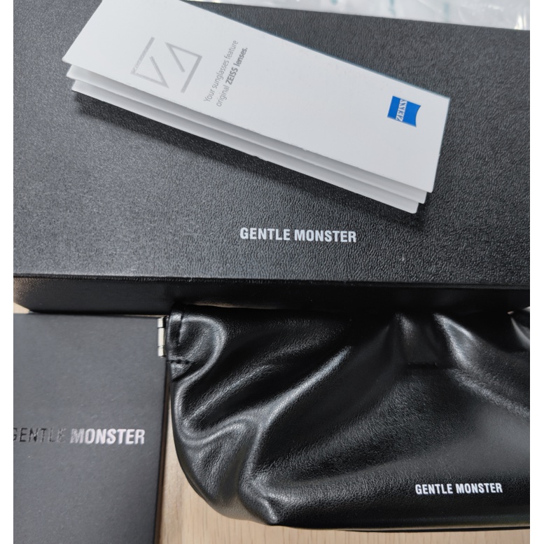 ใหม่ แว่นตากันแดด กรอบแบน ทรงสี่เหลี่ยม ป้องกันรังสียูวี 99.9%