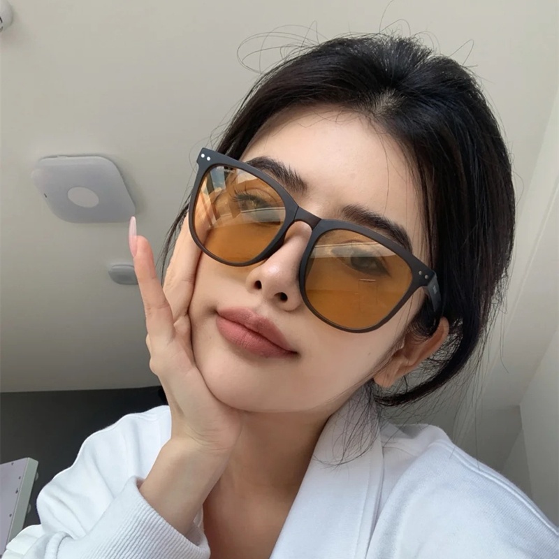 ใหม่ แว่นตากันแดดแฟชั่น แบบพกพา พับได้ สําหรับผู้ชาย และผู้หญิง YK YK