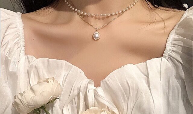 พร้อมส่งค่ะ สร้อยจี้แต่งสีมุก #N0037