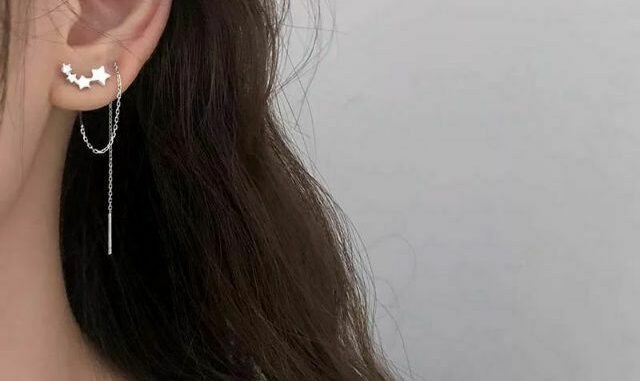 ต่างหู ห้อยโซ่ กลุ่มดาว • Stars Chain Earring Cuff