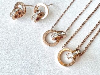 Vickii cross TM 14k ENB set. (เซ็ตต่างหู ข้อมือ สร่อยคอ งานชุบ 14k (สแตนเลส) สวย ทน เงา โดนน้ำ โดนน้ำหอมได้สบายๆเลยค่ะ)