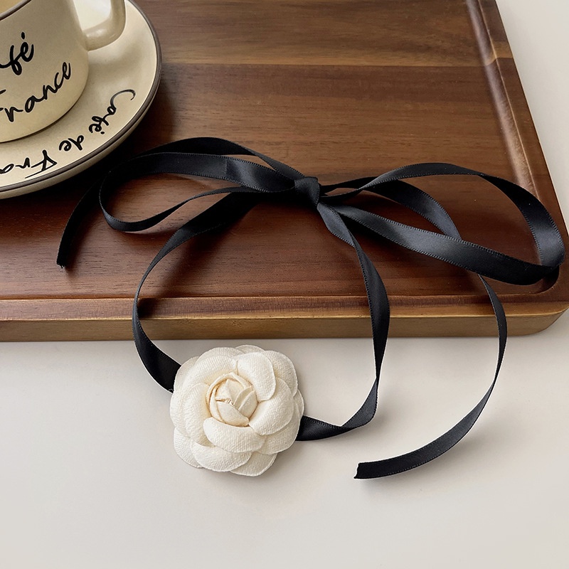 Camellia โช้คเกอร์ ประดับโบว์ ลายดอกไม้ สีขาว เครื่องประดับแฟชั่น